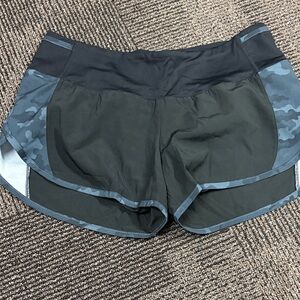 Camo Black Women's Athletic Shorts